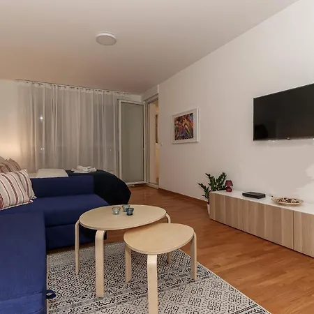 Fortuna - Cozy To Relax Novi Beograd, Parking 5 Eur Per Day 아파트 베오그라드