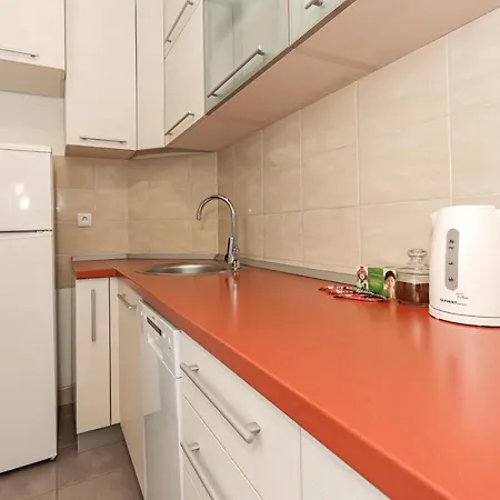 Fortuna - Cozy To Relax Novi Beograd, Parking 5 Eur Per Day Appartement